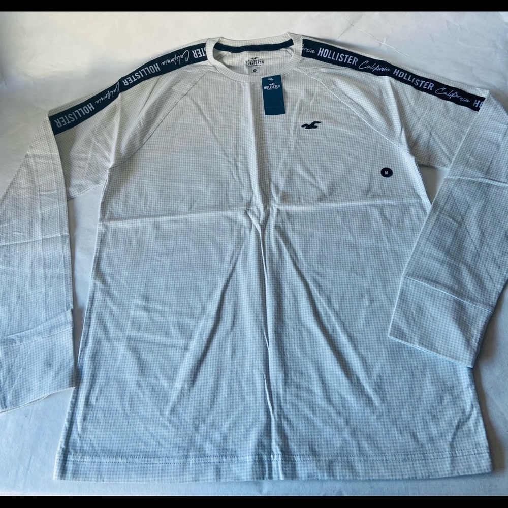 Hollister men’s long sleeve shirt M